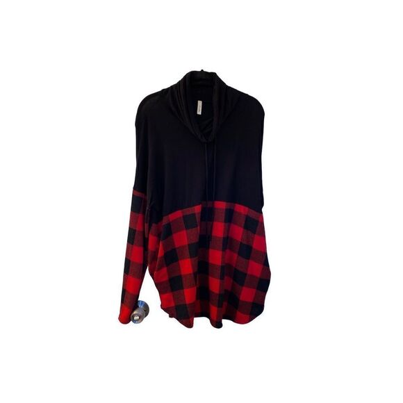 Celeste women’s plus size buffalo check Cowel neck top size one X ￼ - Picture 2 of 5